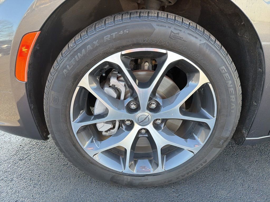 Used 2021 Chrysler Pacifica Limited image 10