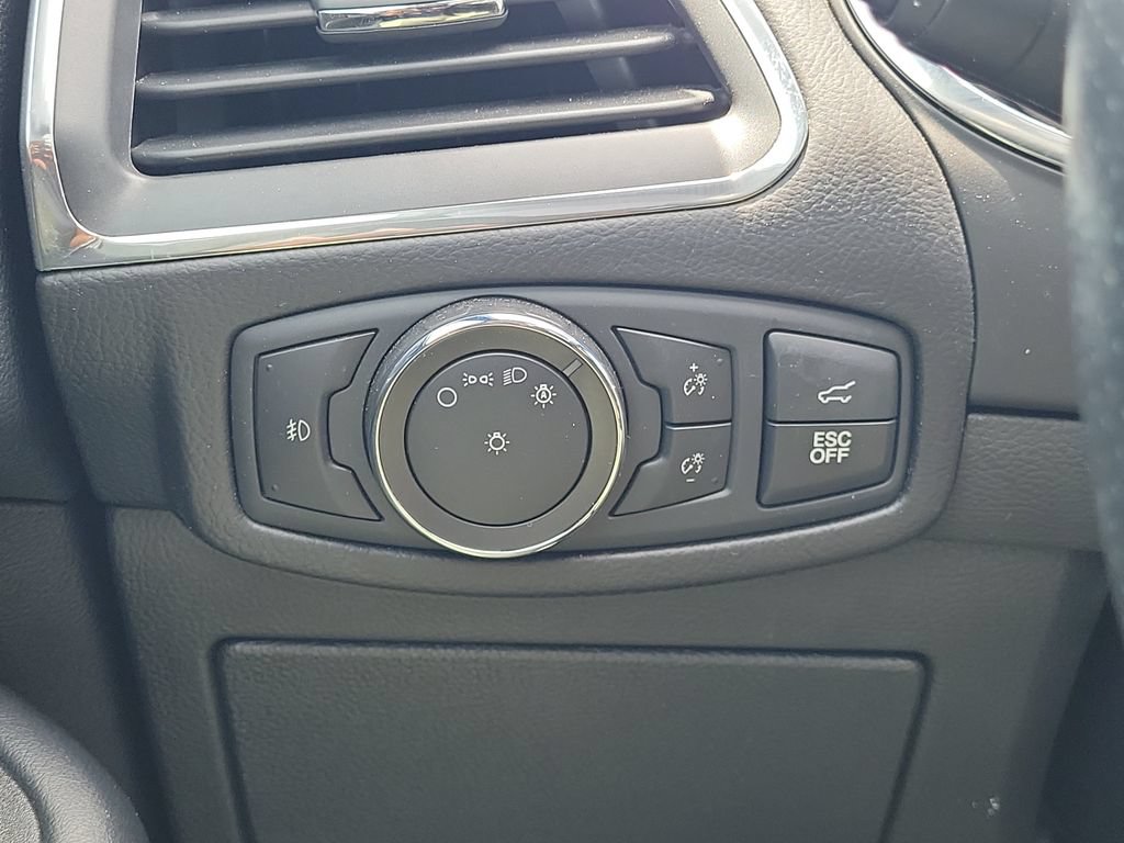 Certified 2021 Ford Edge ST w/ Equipment Group 401A AWD/4WD image 33
