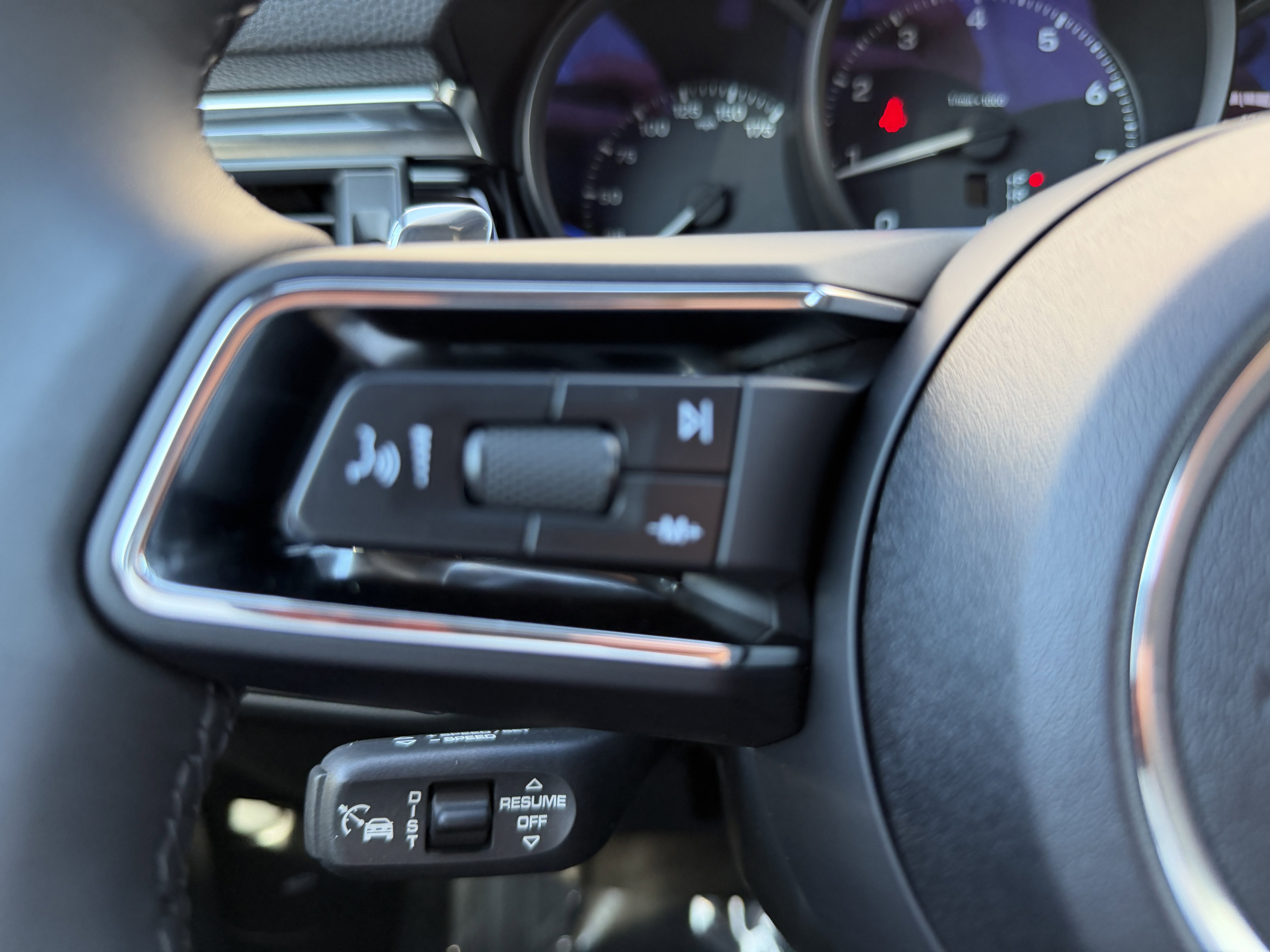 New 2025 Porsche Macan image 29