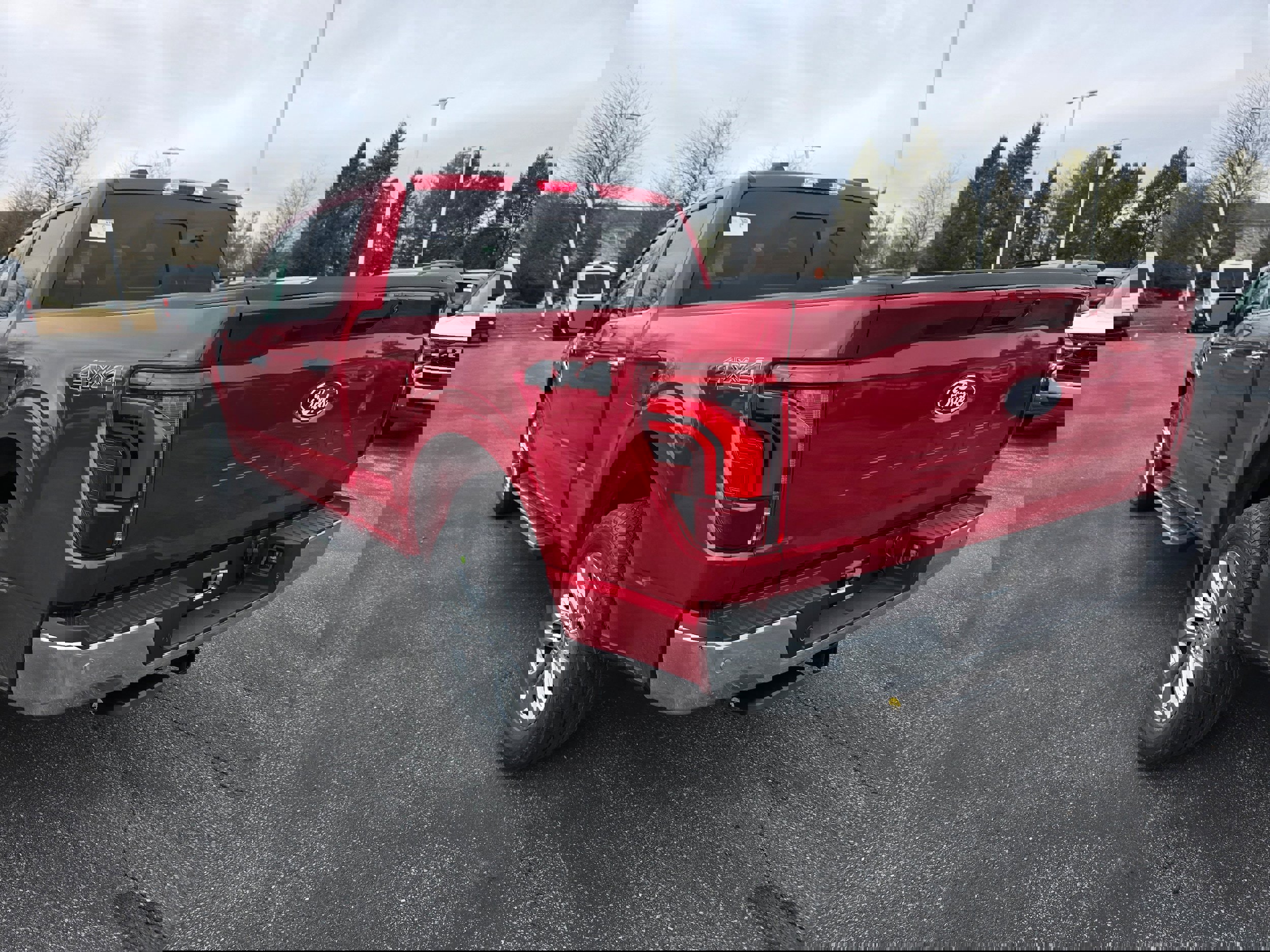 New 2025 Ford F150 Lariat w/ Equipment Group 502A High image 3