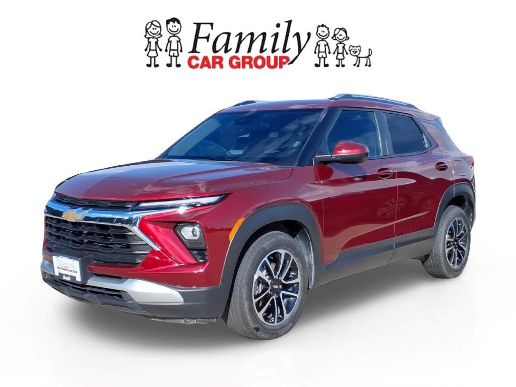 Used 2025 Chevrolet TrailBlazer LT FWD image 1