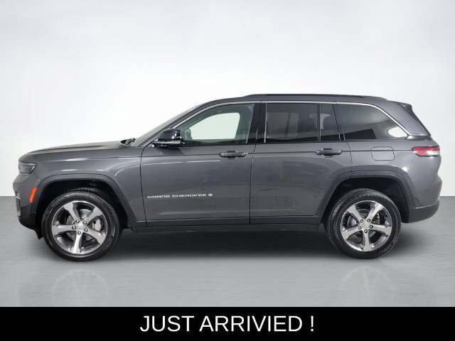 Used 2024 Jeep Grand Cherokee Limited AWD/4WD image 6