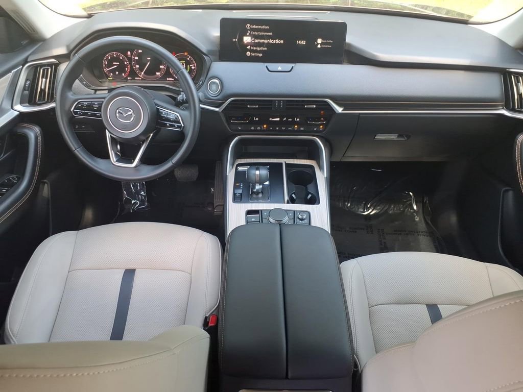 Used 2025 MAZDA CX-90 3.3 Turbo w/ Premium Sport Pkg image 9