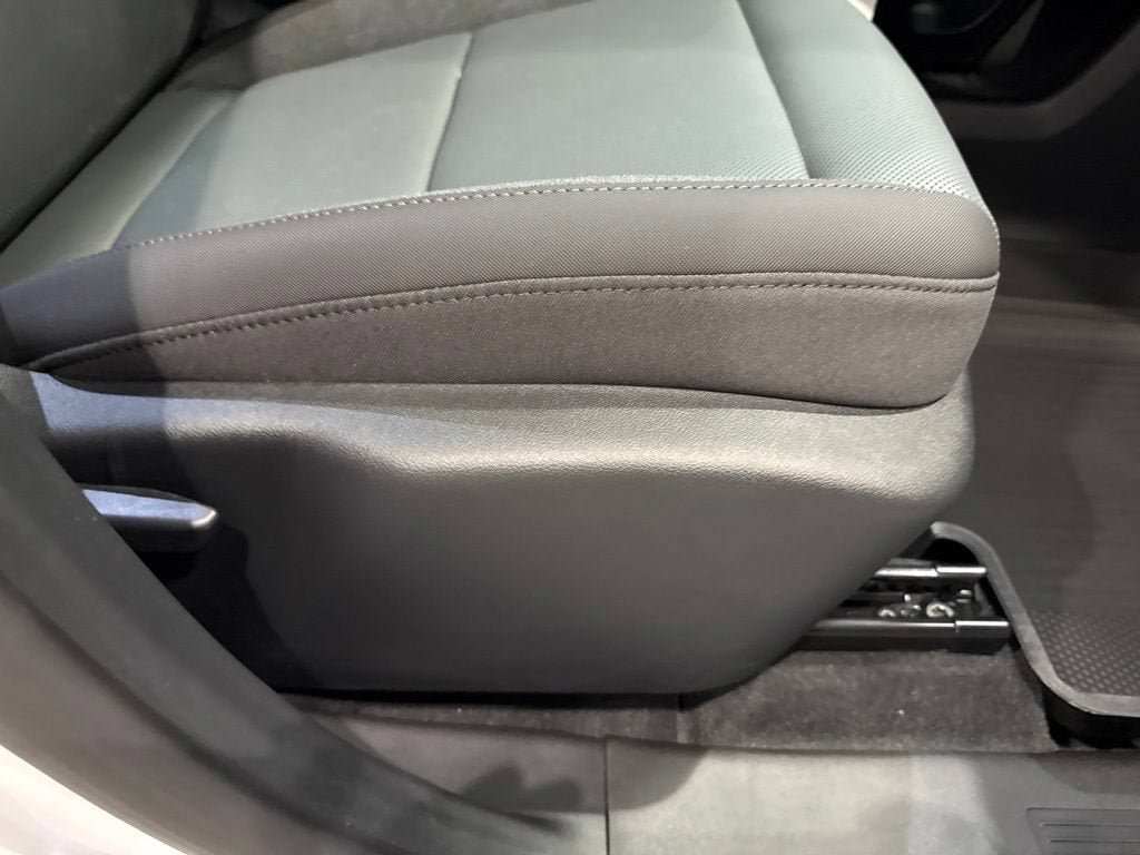 New 2026 GMC Terrain AT4 w/ LPO, Floor Liner Package AWD/4WD image 13