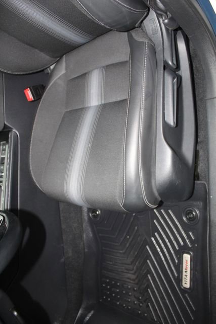Used 2025 Honda Civic Sport image 33