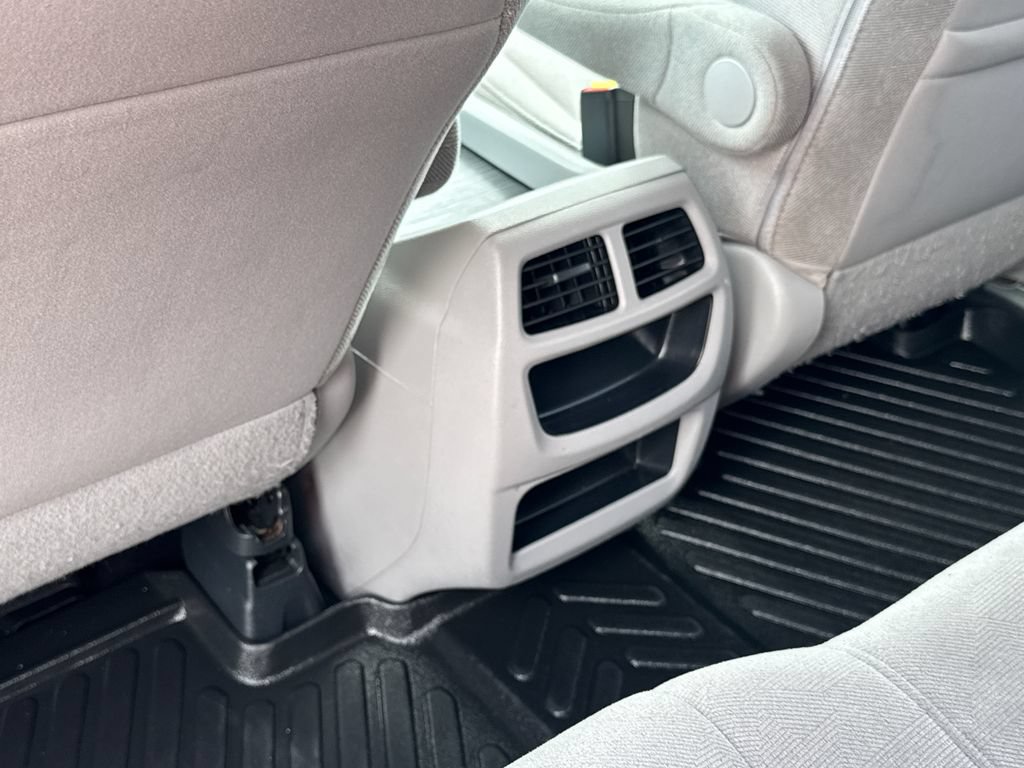 Used 2019 Honda Pilot LX image 34