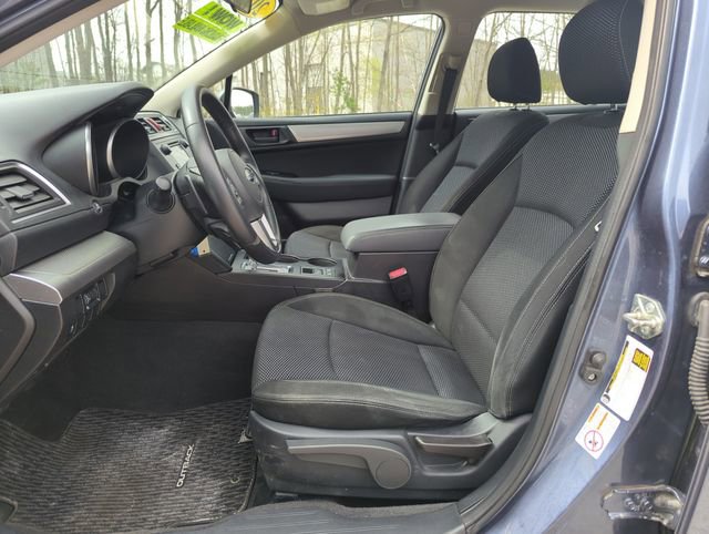Used 2017 Subaru Outback 2.5i AWD/4WD image 13