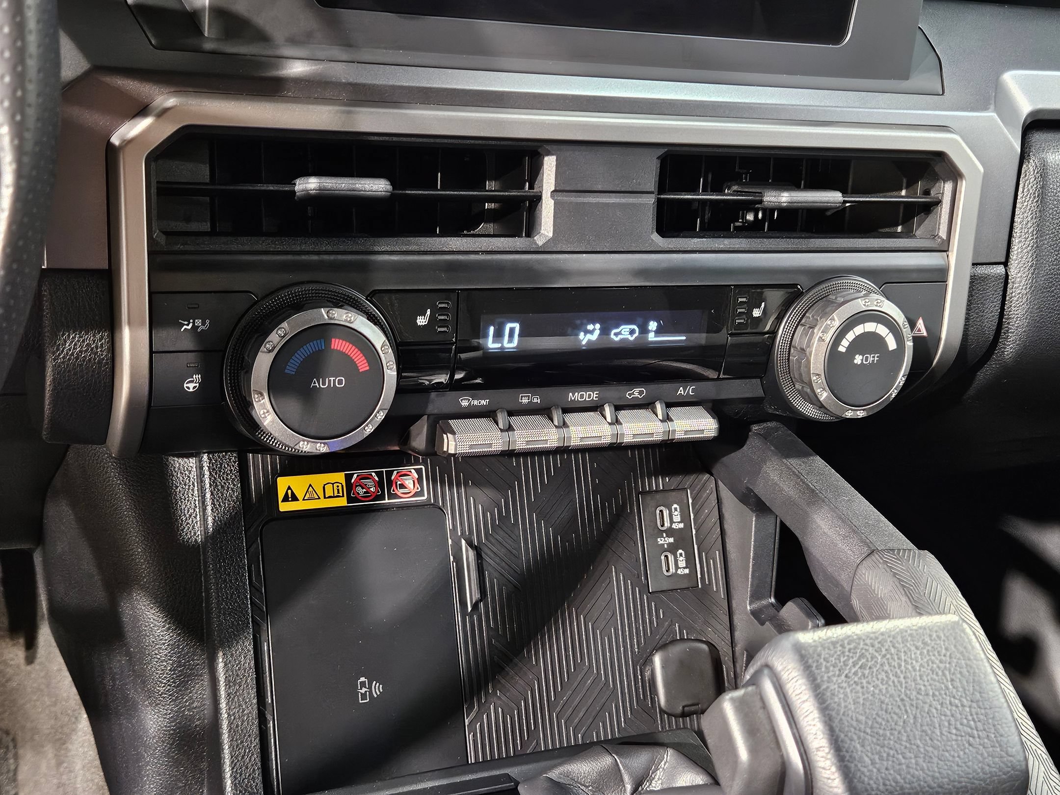 Certified 2025 Toyota 4Runner TRD Sport AWD/4WD image 31