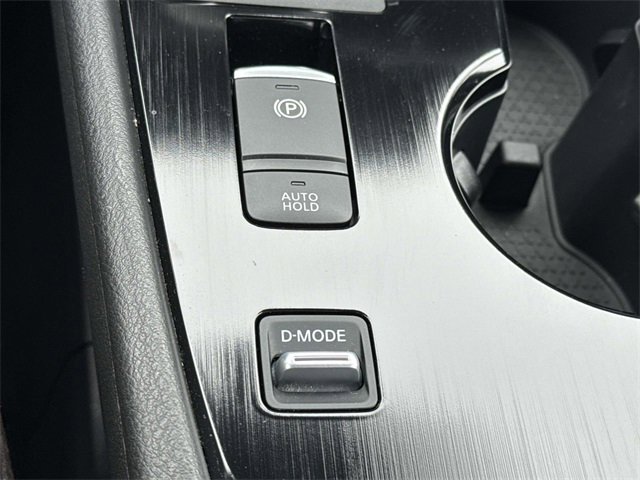 Certified 2024 Nissan Rogue SV image 16