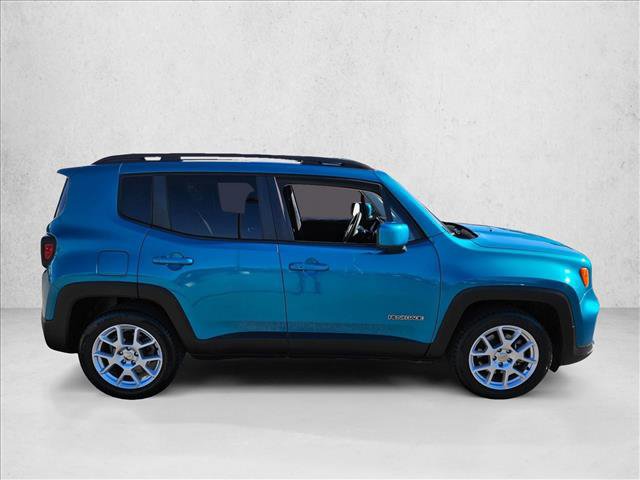 Used 2019 Jeep Renegade Latitude image 4