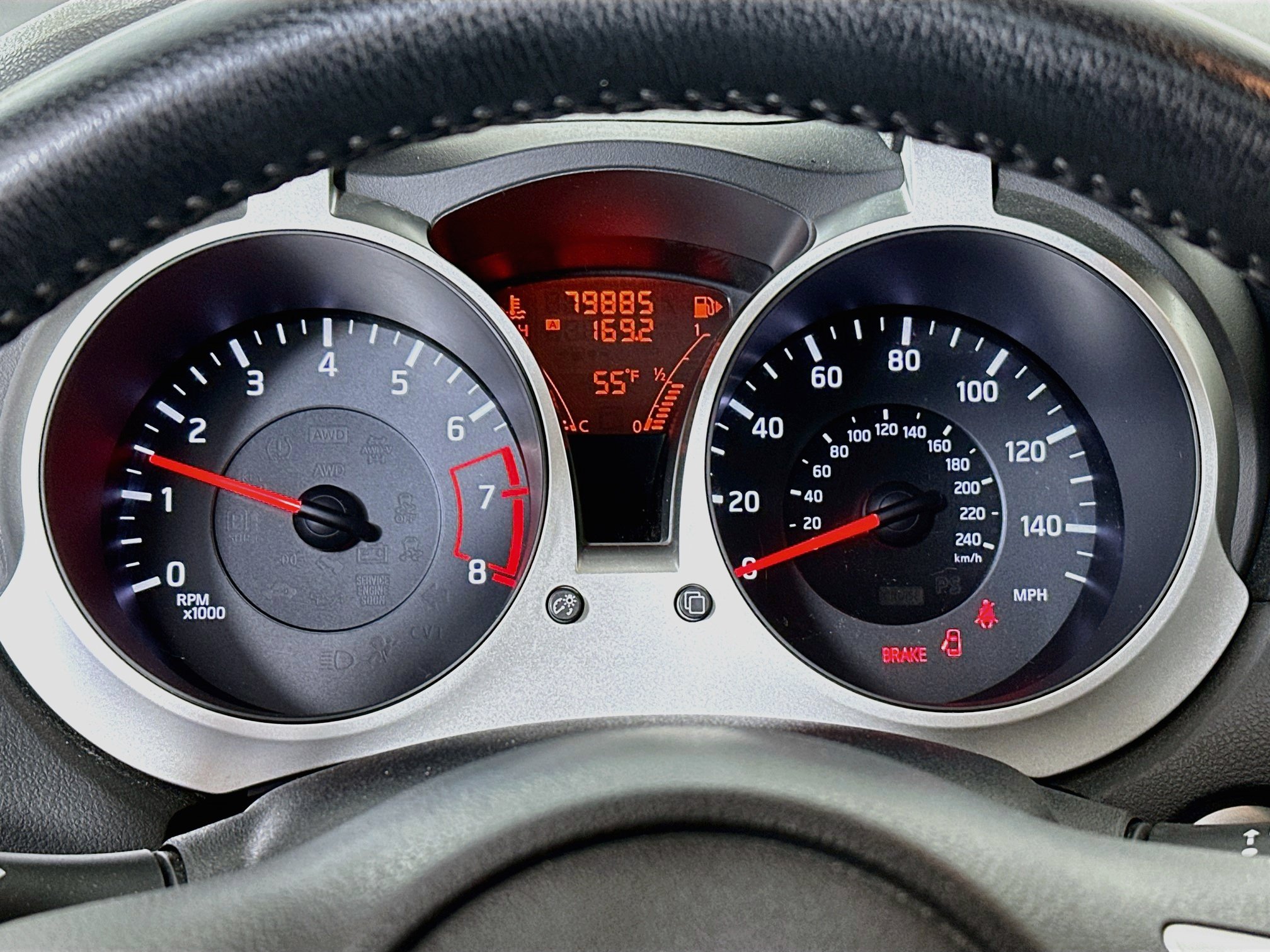Used 2011 Nissan Juke SL FWD image 12