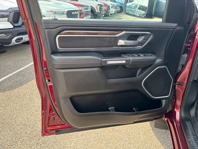 Used 2020 RAM 1500 Laramie AWD/4WD image 7
