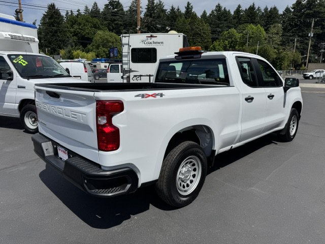 Used 2023 Chevrolet Silverado 1500 W/T AWD/4WD image 4