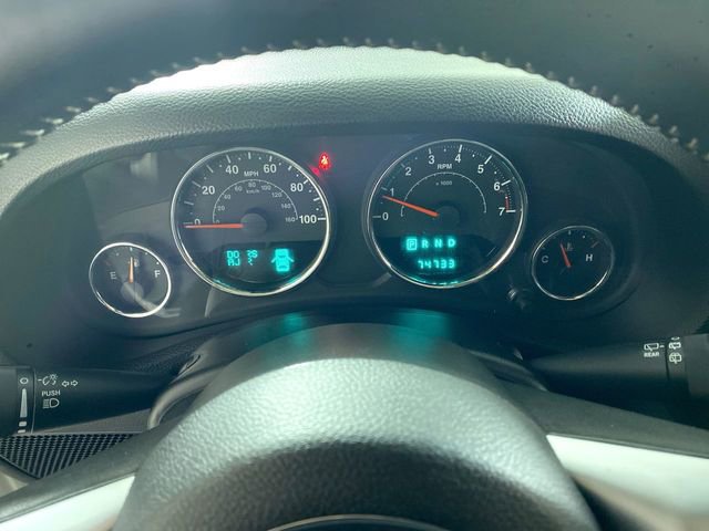 Used 2014 Jeep Wrangler Unlimited Sport image 14