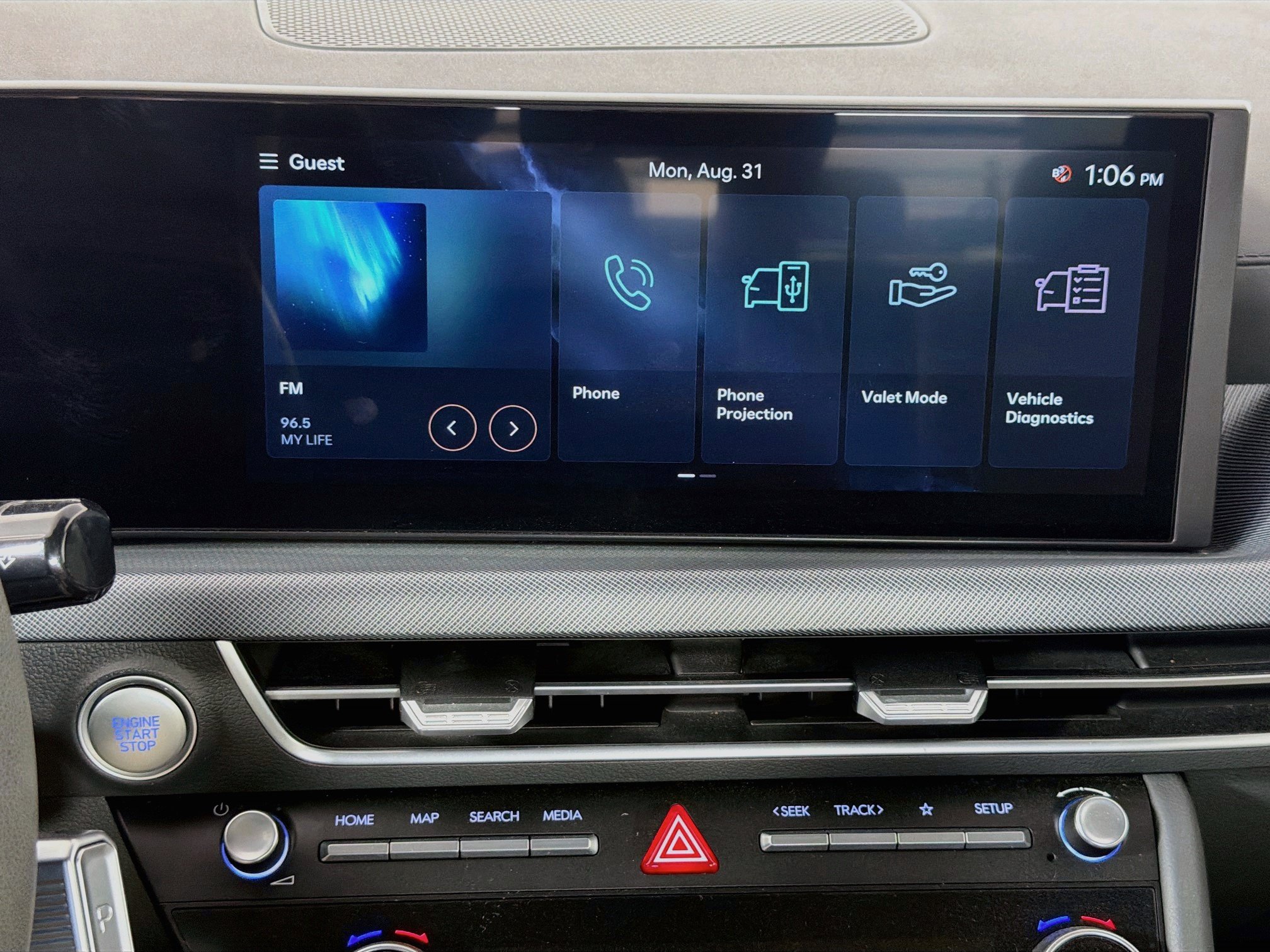 Used 2025 Hyundai Sonata SEL FWD image 21