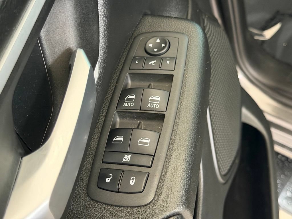 Used 2022 RAM 1500 Big Horn RWD image 38