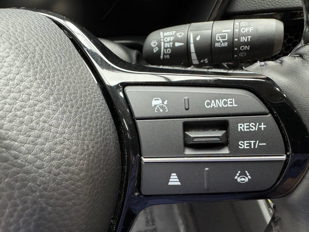 Used 2024 Honda CR-V EX-L image 16