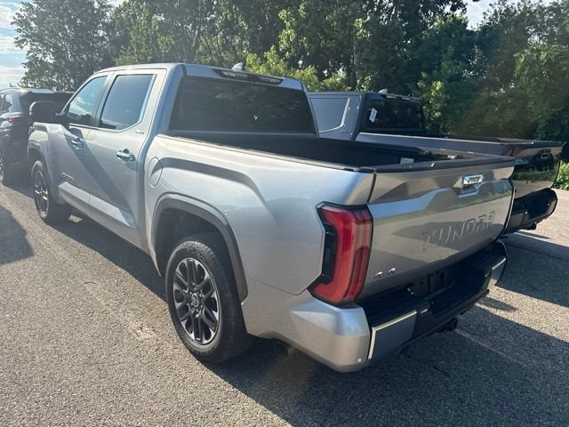Used 2024 Toyota Tundra Limited AWD/4WD image 6