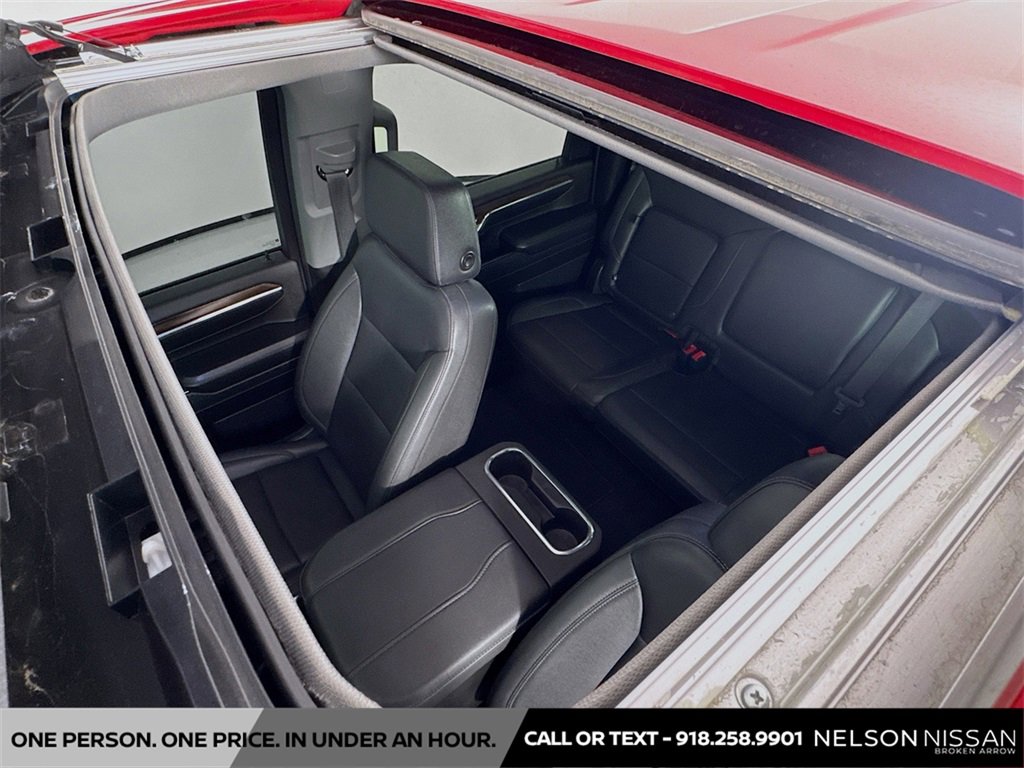 Used 2024 GMC Sierra 2500 SLT w/ SLT Premium Package image 23