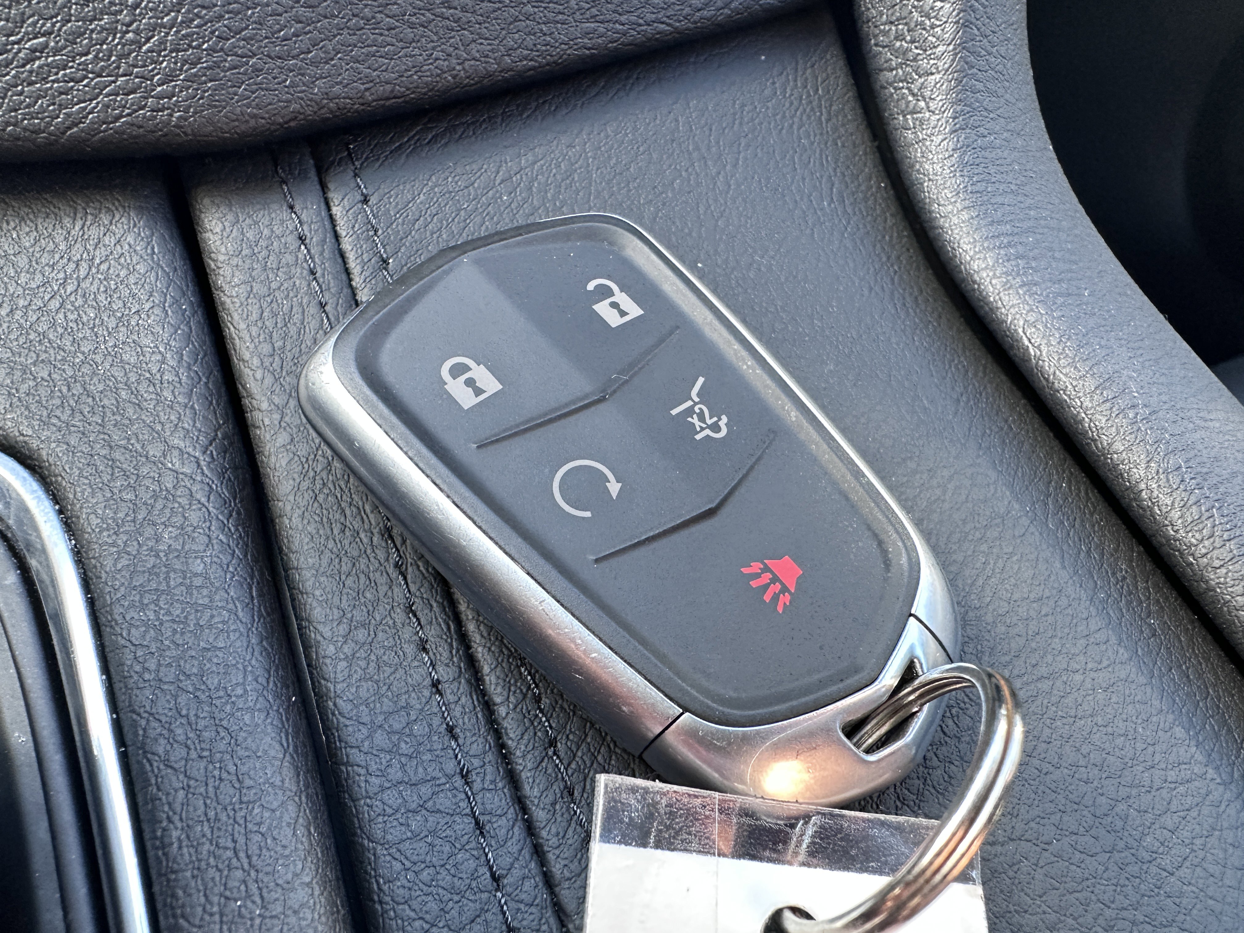 Used 2025 Cadillac XT5 Premium Luxury image 23