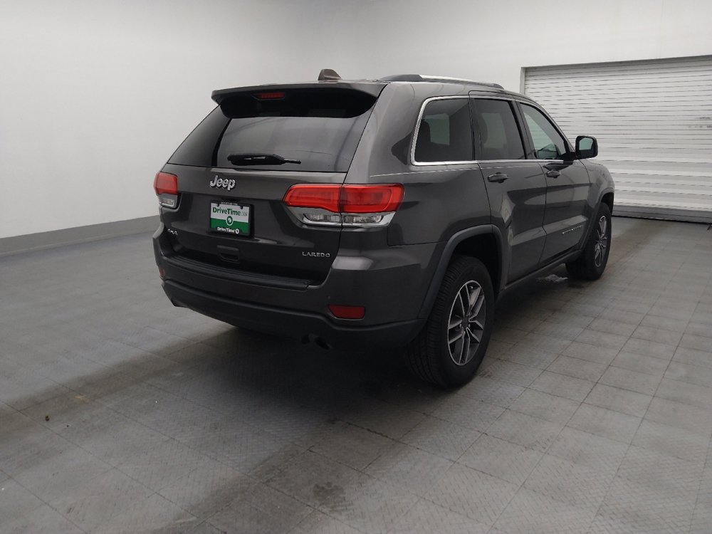 Used 2019 Jeep Grand Cherokee Laredo w/ Laredo X Package AWD/4WD image 9