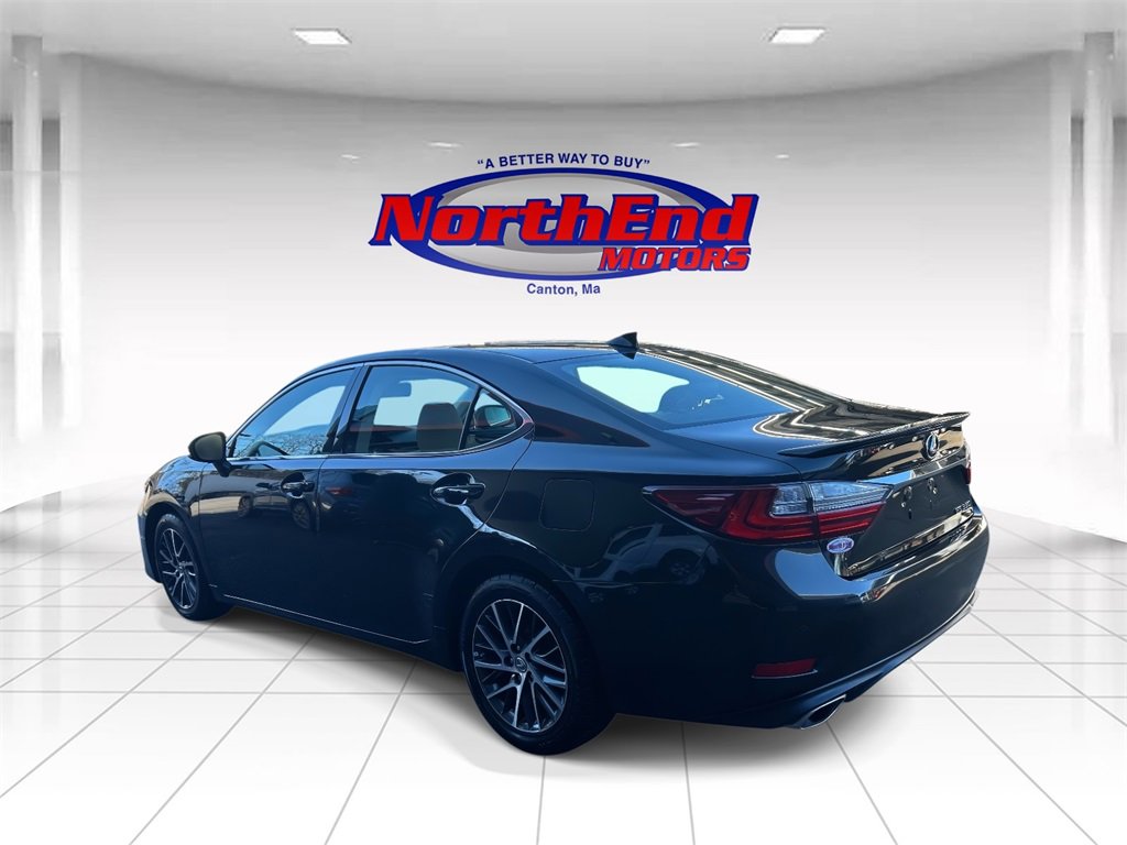 Used 2017 Lexus ES 350 w/ Navigation System Package image 5