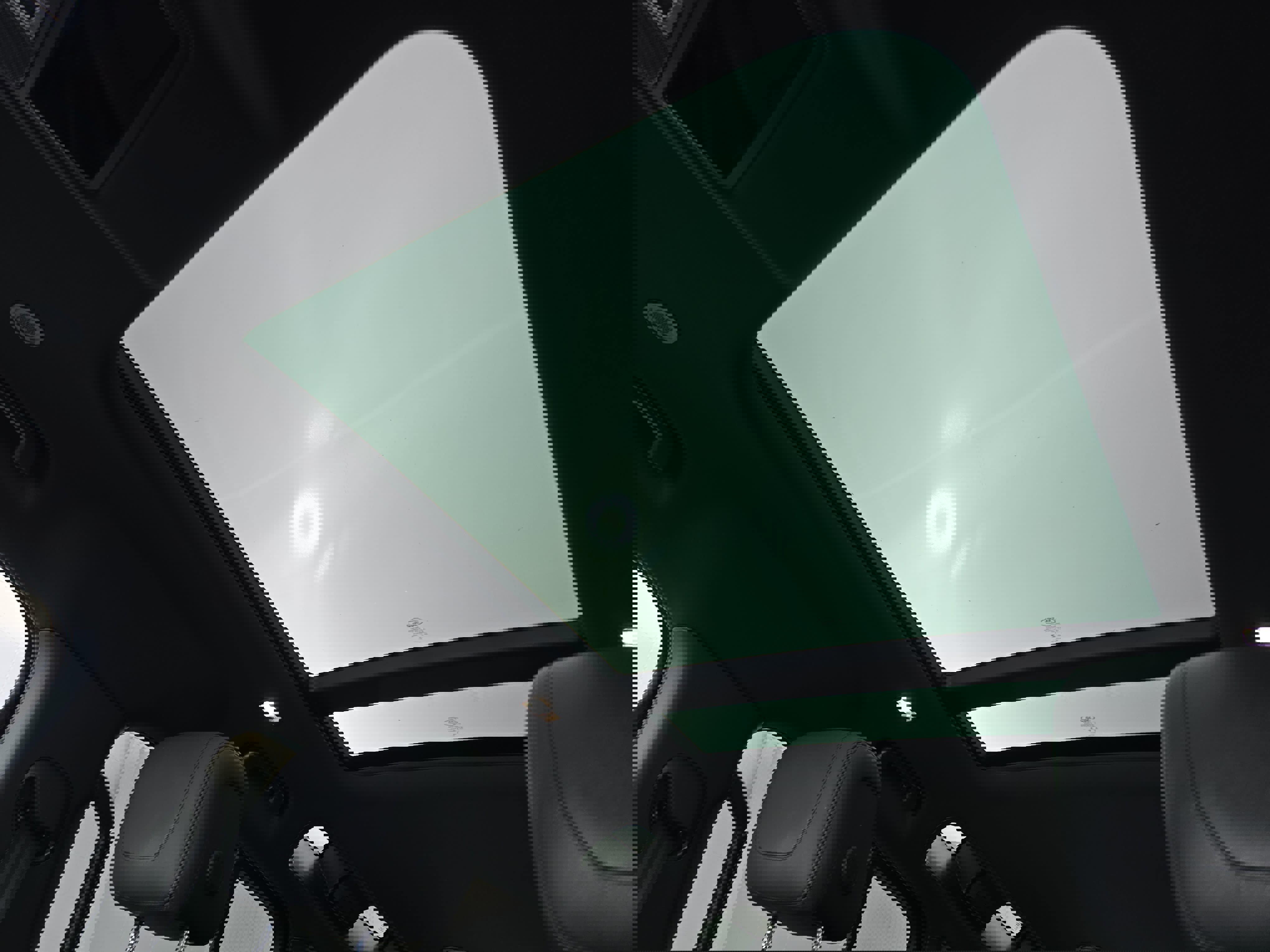 Certified 2024 Land Rover Defender 110 SE image 29