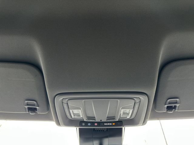 Used 2022 GMC Sierra 1500 Elevation image 27