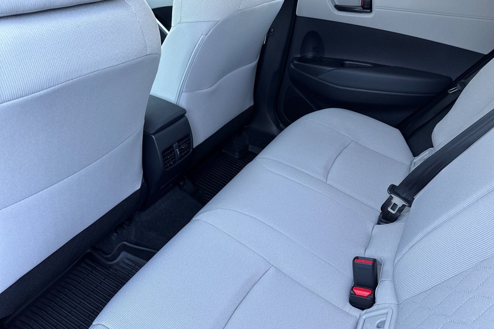 New 2026 Toyota Corolla Cross LE FWD image 11