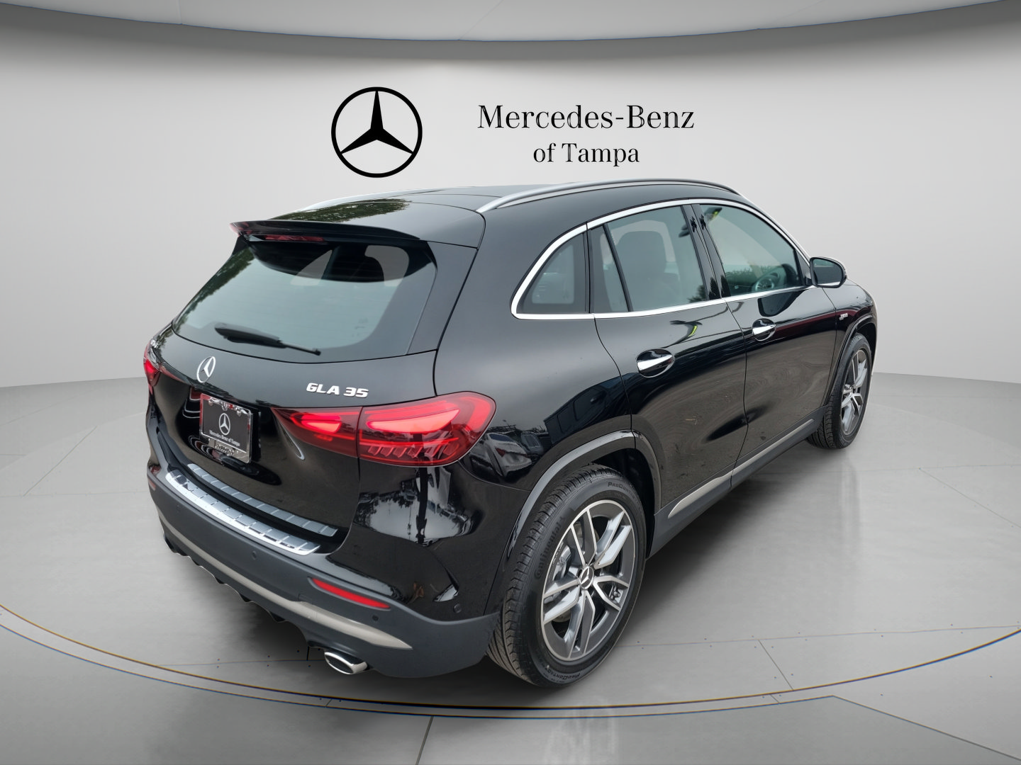 Certified 2026 Mercedes-Benz GLA 35 AMG 4MATIC image 4