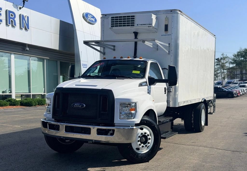 Used 2023 Ford F650 2WD Regular Cab Super Duty