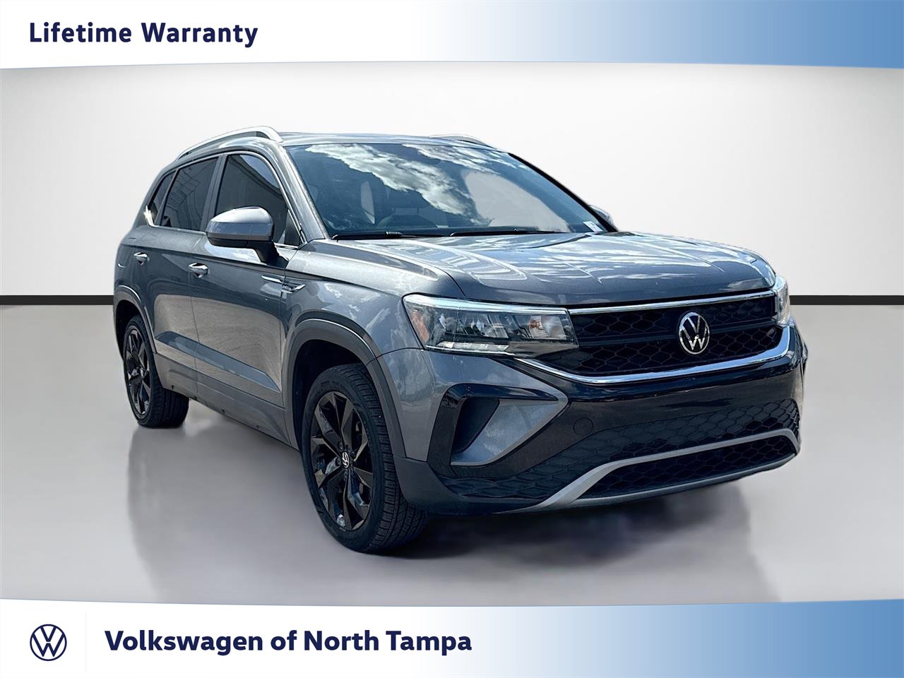 Used 2023 Volkswagen Taos SE w/ Panoramic Sunroof Package