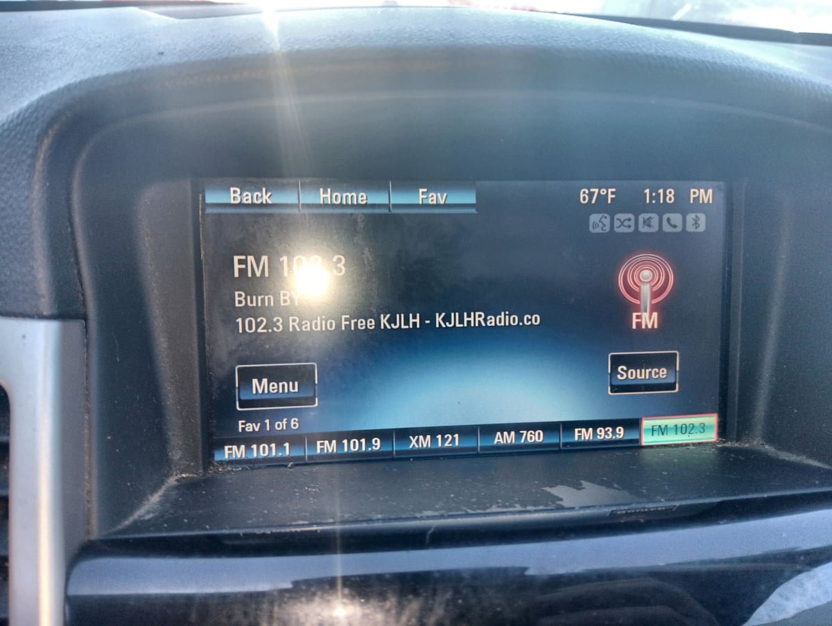 Used 2016 Chevrolet Cruze LT FWD image 14