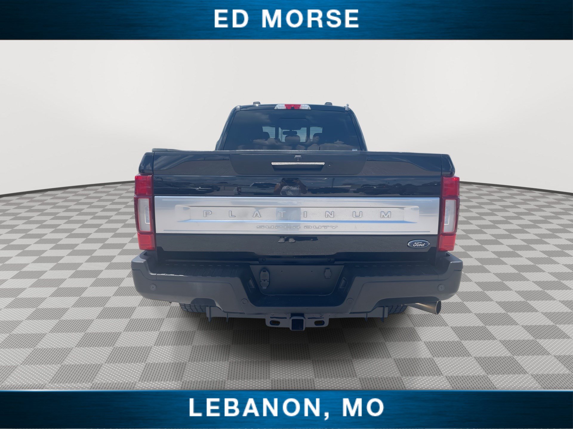 Certified 2021 Ford F350 Platinum w/ FX4 Off-Road Package AWD/4WD image 7