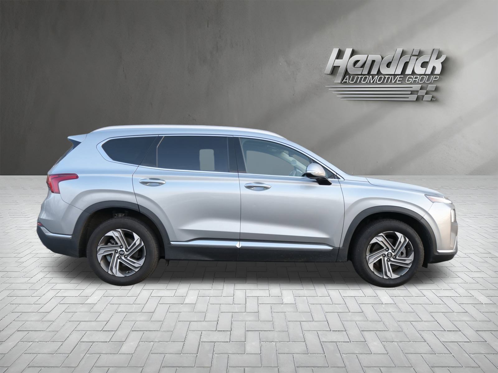 Used 2022 Hyundai Santa Fe SEL w/ Convenience + Premium Package image 10