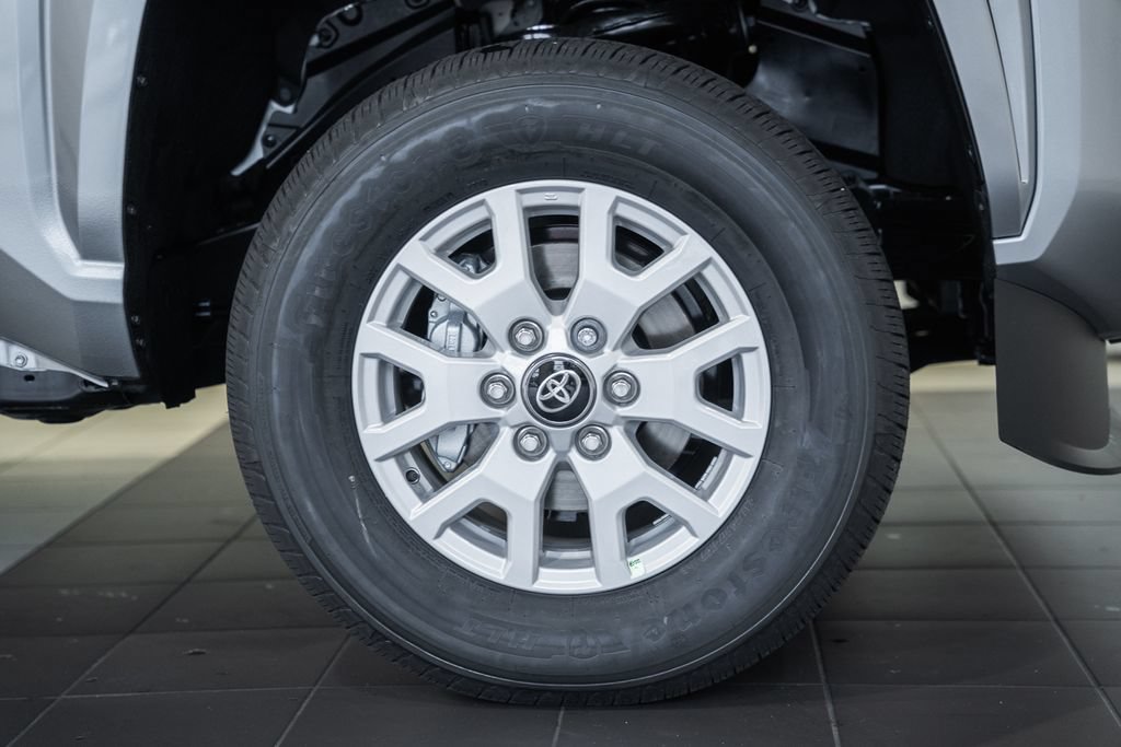 New 2026 Toyota Tacoma SR5 AWD/4WD image 17