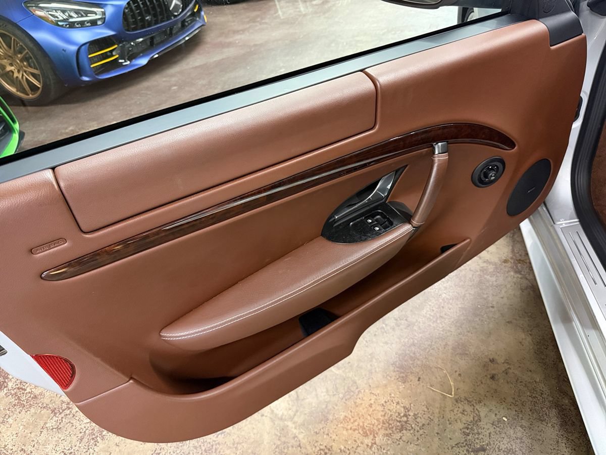Used 2010 Maserati GranTurismo S RWD image 15