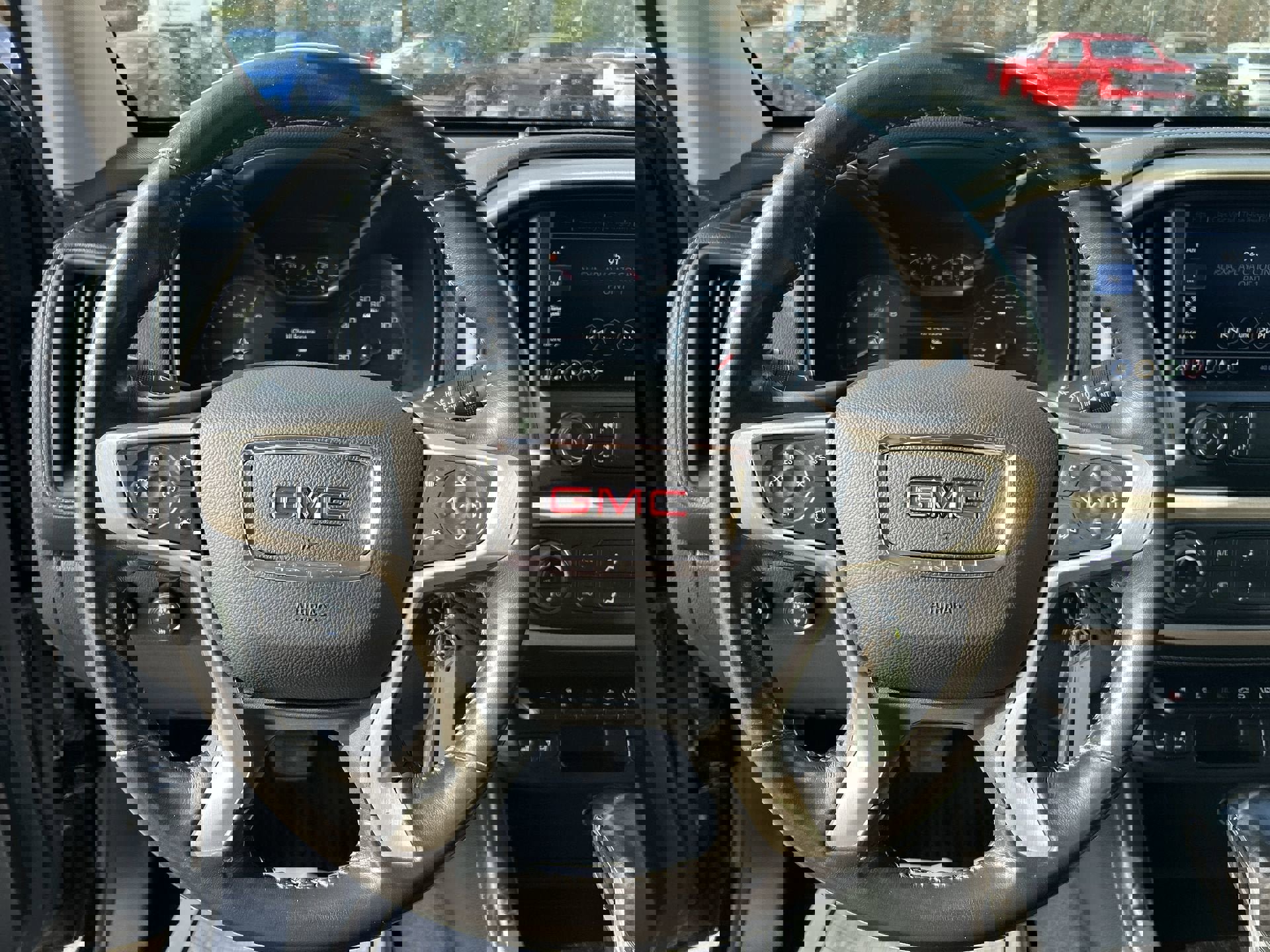 Used 2022 GMC Canyon Denali w/ Denali Black Edition Package image 14