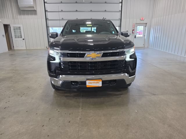 Used 2025 Chevrolet Silverado 1500 LT w/ Protection Package AWD/4WD image 3