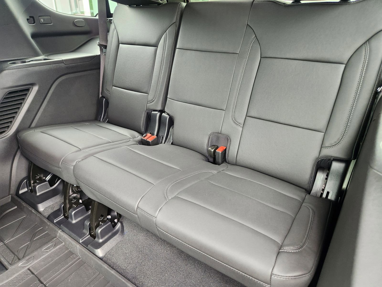 New 2026 Chevrolet Tahoe LT w/ Comfort Package RWD image 25