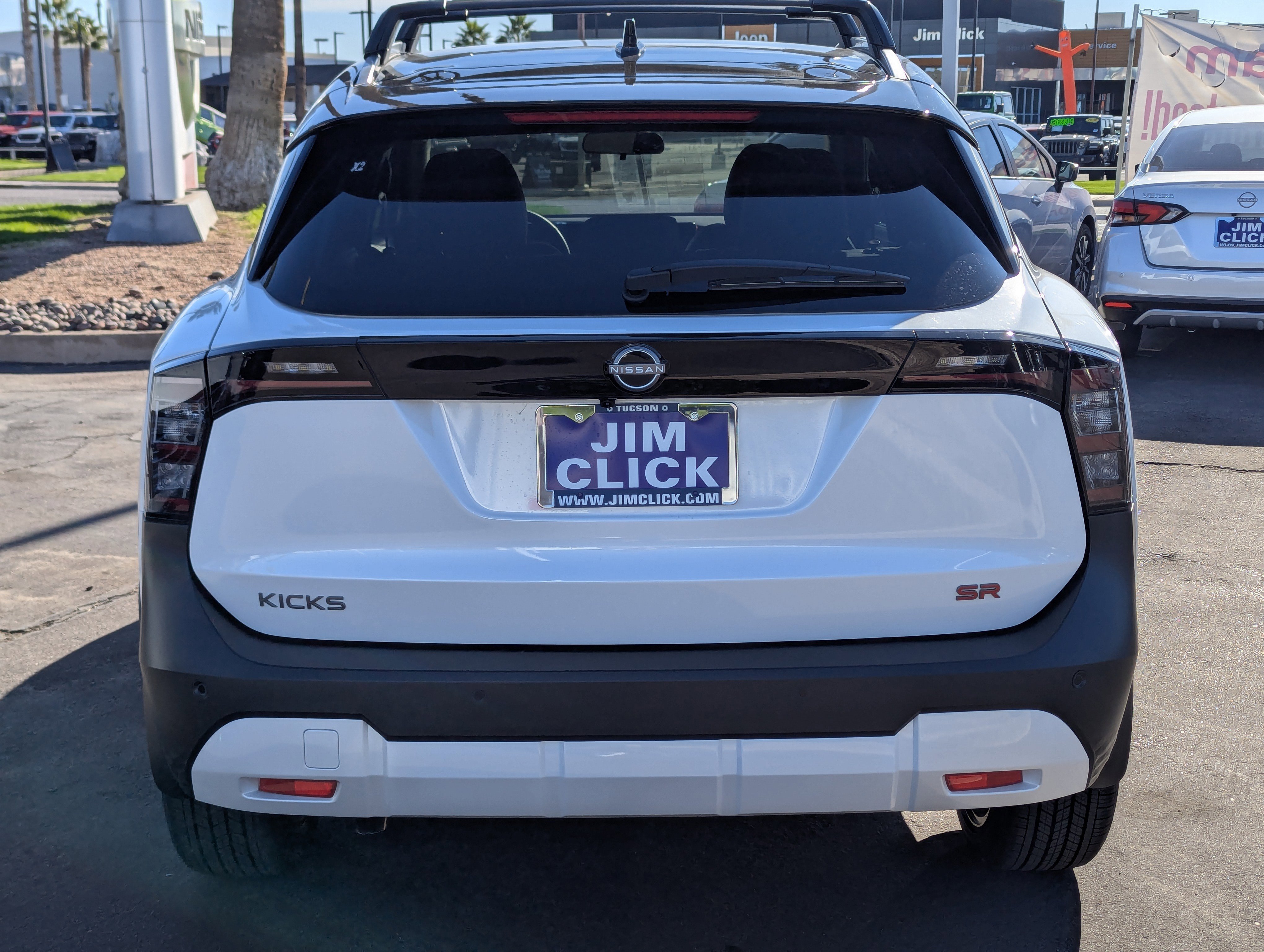 New 2026 Nissan Kicks SR image 3