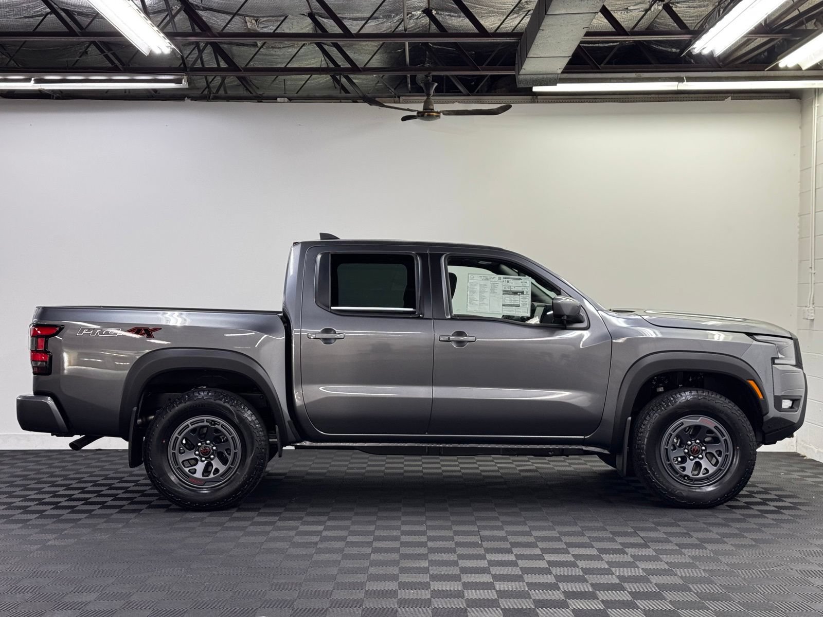 New 2026 Nissan Frontier PRO-4X w/ Pro-4x Convenience Package AWD/4WD image 4