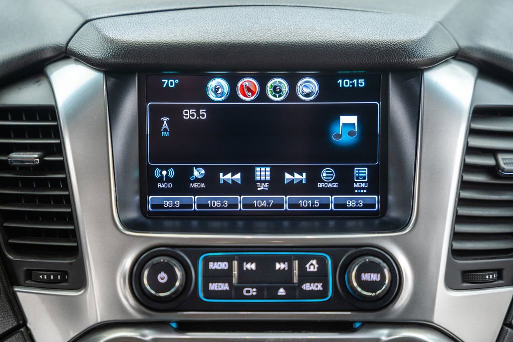 Used 2020 Chevrolet Tahoe LT w/ Luxury Package RWD image 26
