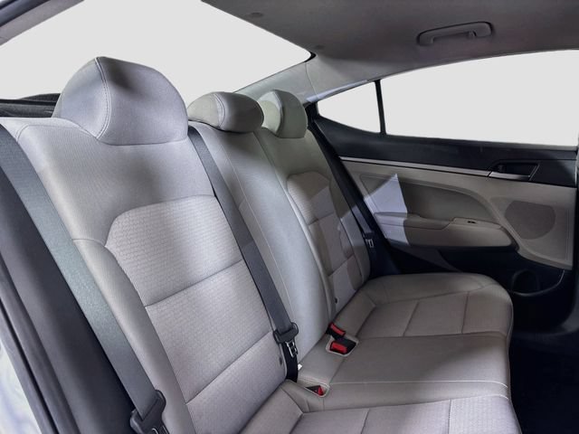 Used 2017 Hyundai Elantra SE FWD image 25