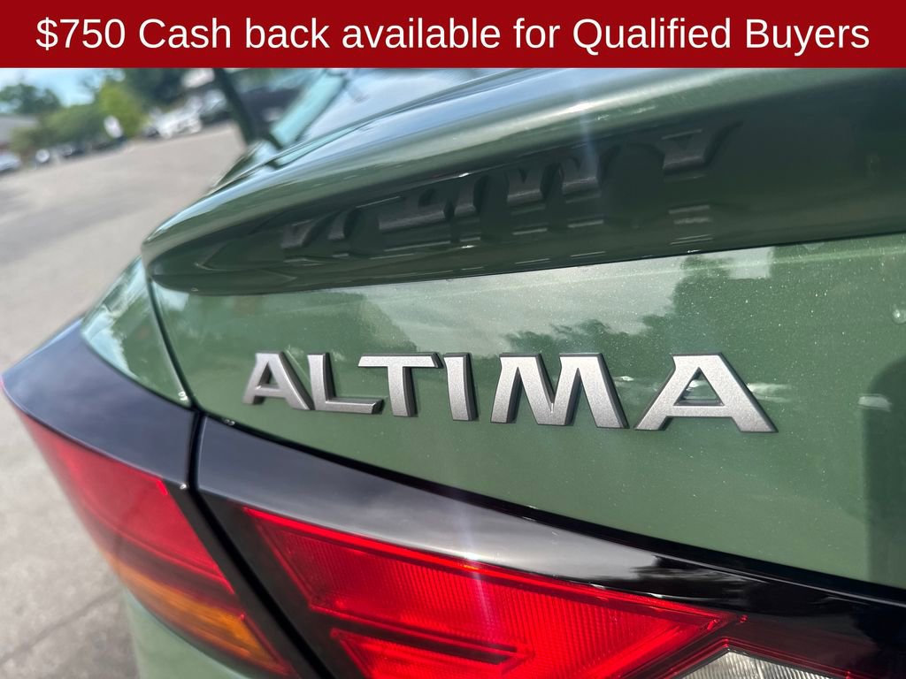 New 2026 Nissan Altima 2.5 SR w/ SR Premium Package FWD image 42