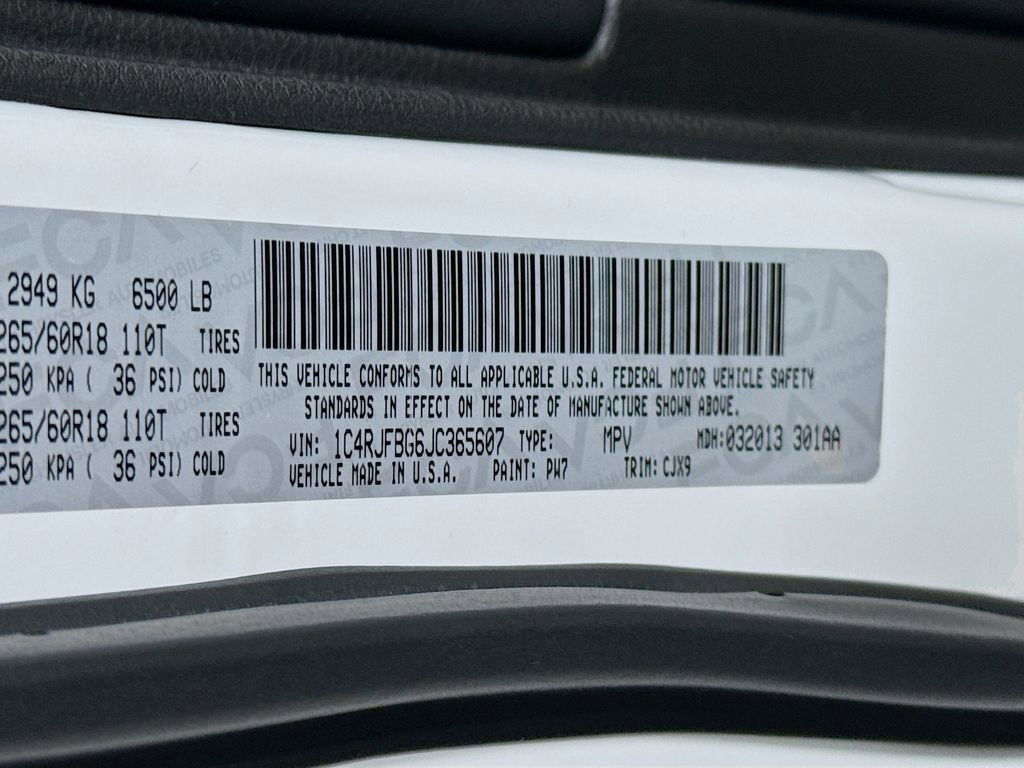 Used 2018 Jeep Grand Cherokee Limited AWD/4WD image 37