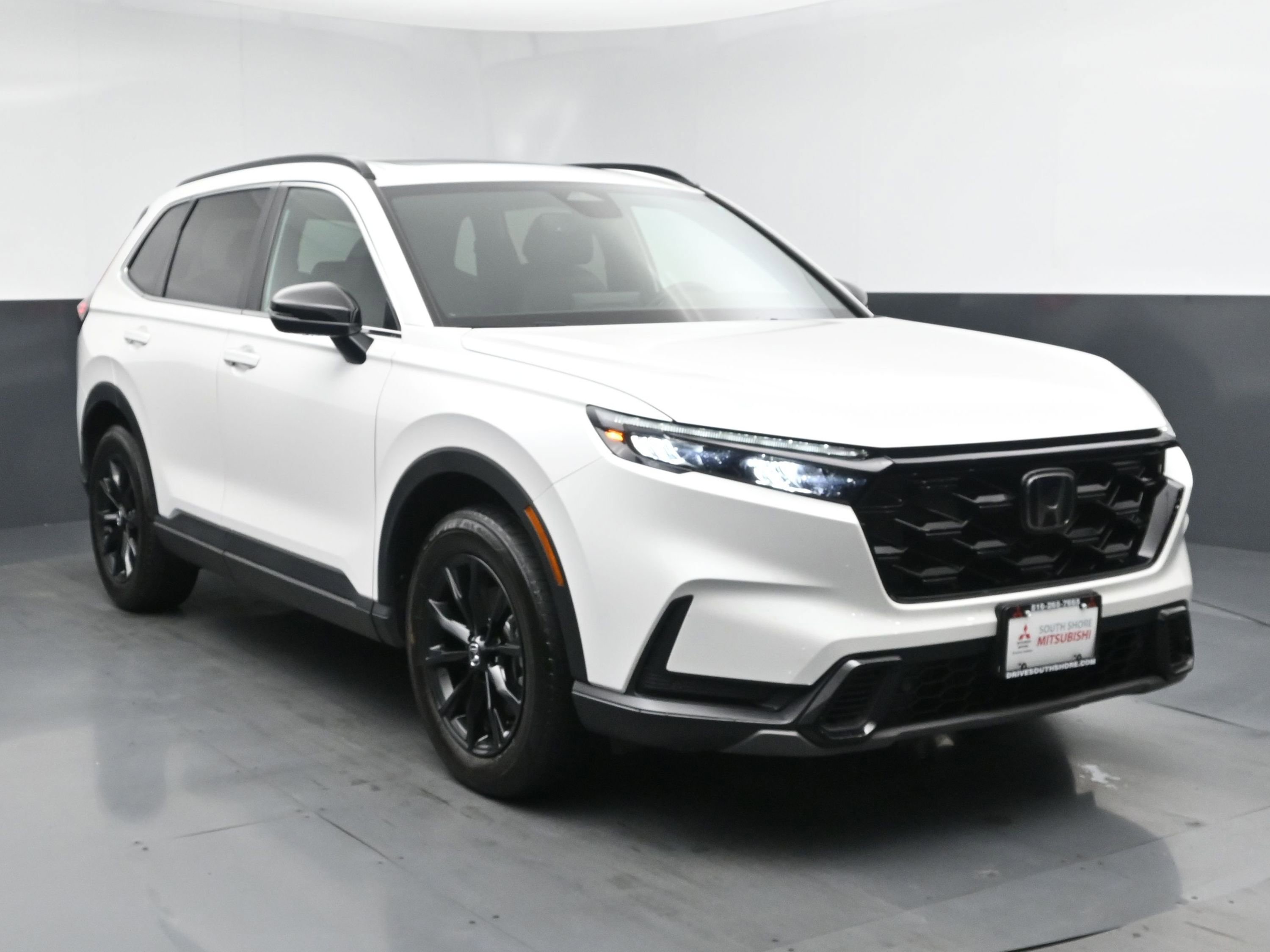 Used 2025 Honda CR-V Sport-L image 2