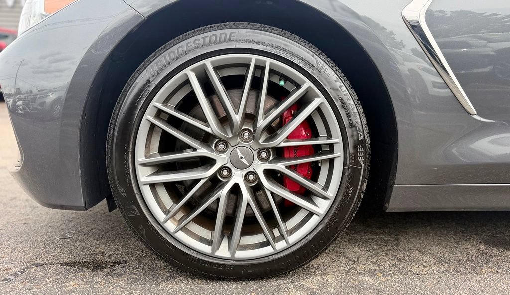Used 2019 Genesis G70 3.3T Advanced w/ Prestige Package AWD/4WD image 3