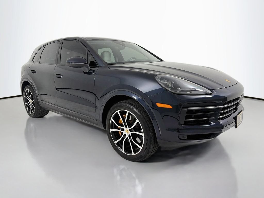 Certified 2023 Porsche Cayenne AWD/4WD image 7