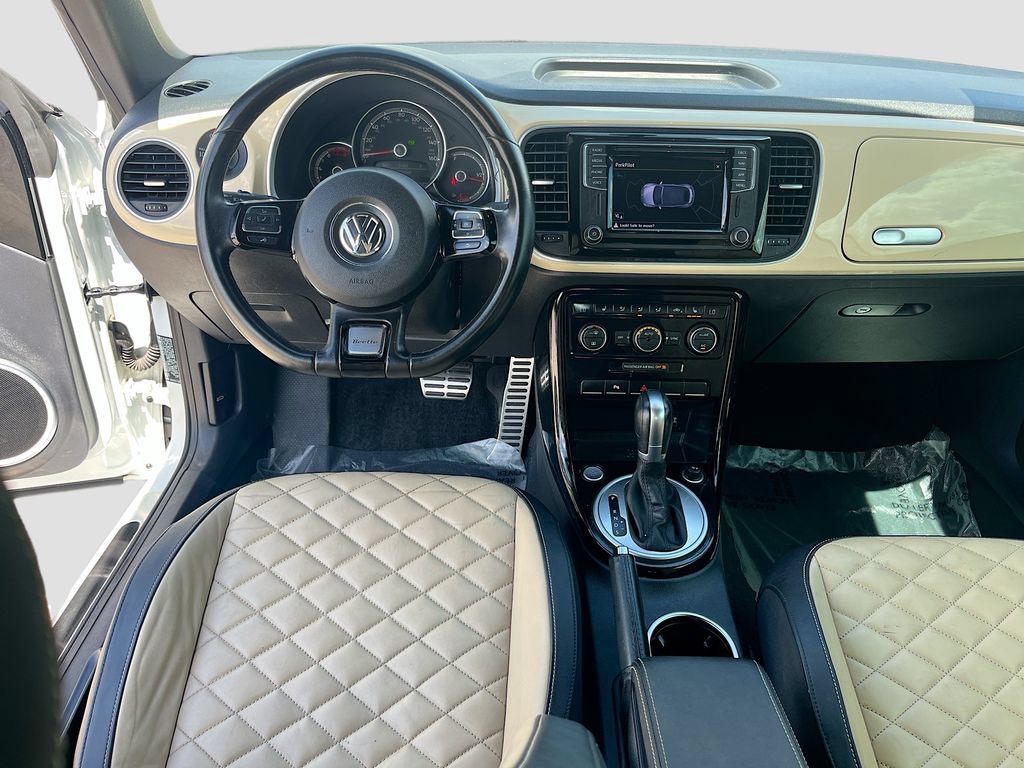 Used 2019 Volkswagen Beetle 2.0T Final Edition SEL FWD image 23